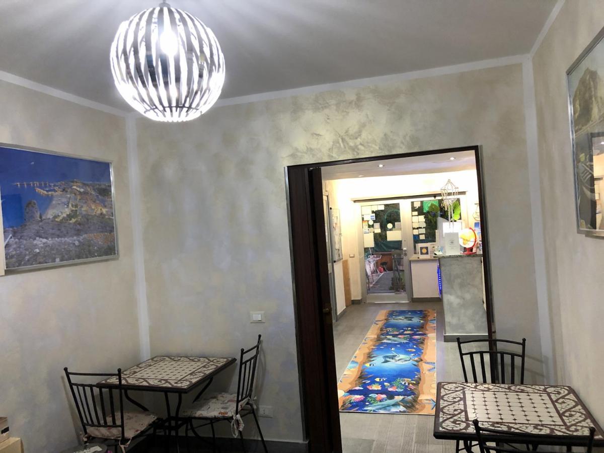 Il Giardino Di Adriana Bed & Breakfast Terracina Exterior photo