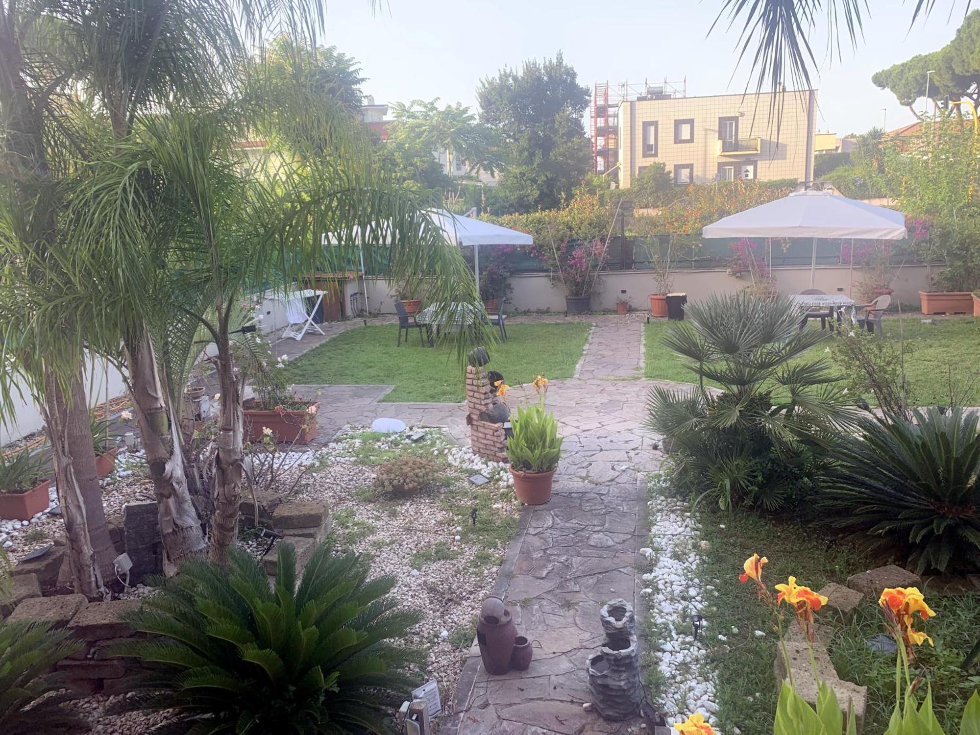 Il Giardino Di Adriana Bed & Breakfast Terracina Exterior photo
