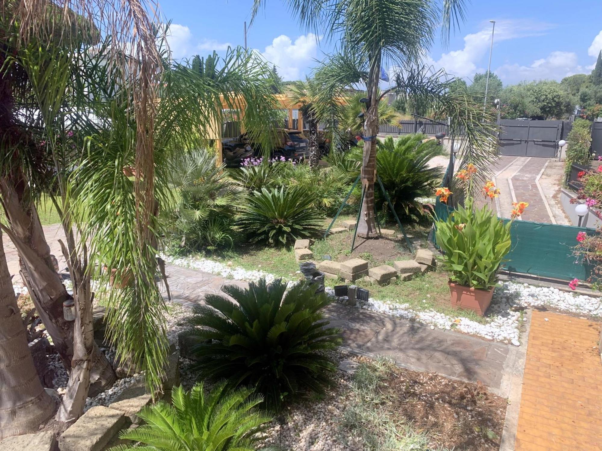 Il Giardino Di Adriana Bed & Breakfast Terracina Exterior photo